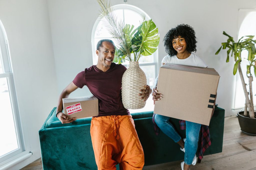 The Ultimate Guide to Stress-Free Moving: Tips and Tricks